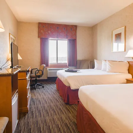 Humphry Inn And Suites-3