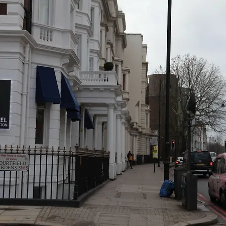 K Hotel Kensington-2