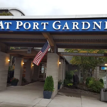 Inn At Port Gardner-Everett Waterfront, An Ascend Collection Hotel-3