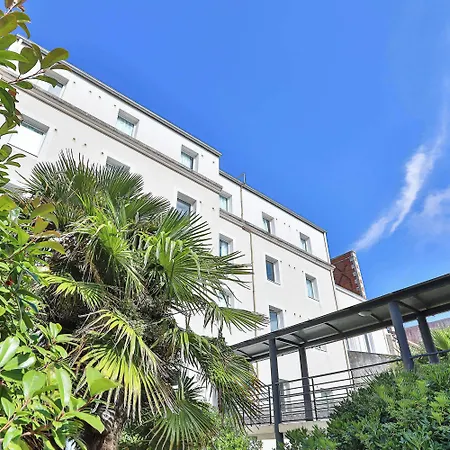 B&B HOTEL Les Sables-d'Olonne Centre Gare-3