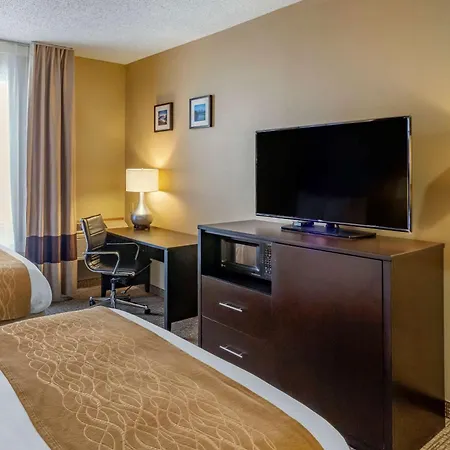 Comfort Inn Evanston I-80-2