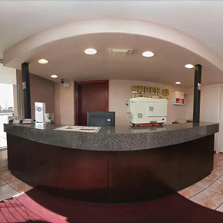 Super 8 By Wyndham Oklahoma Fairgrounds-2