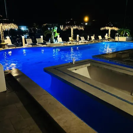 Ocean Reef Yacht Club & Resort-3