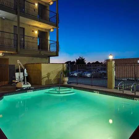 The Hotel 39-2