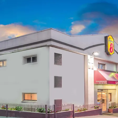 Super 8 By Wyndham North Bergen Nj/Nyc Area-3