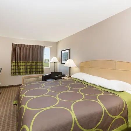 Super 8 By Wyndham Carroll/East-3