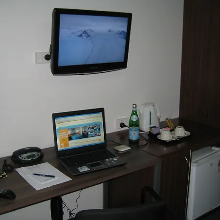 Devere Hotel-3