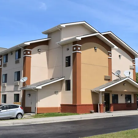 Super 8 By Wyndham Newport News/Jefferson Ave.-3