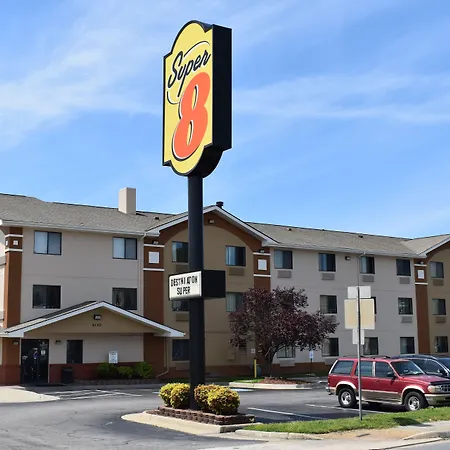 Super 8 By Wyndham Newport News/Jefferson Ave.-2