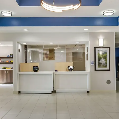 Comfort Inn & Suites Troutville-Roanoke North-2