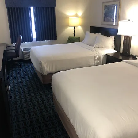 Baymont By Wyndham Howell/Brighton-2