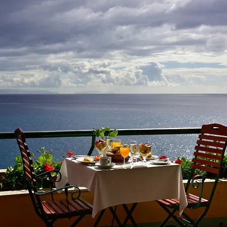 Pestana Vila Lido Madeira Ocean Hotel-3