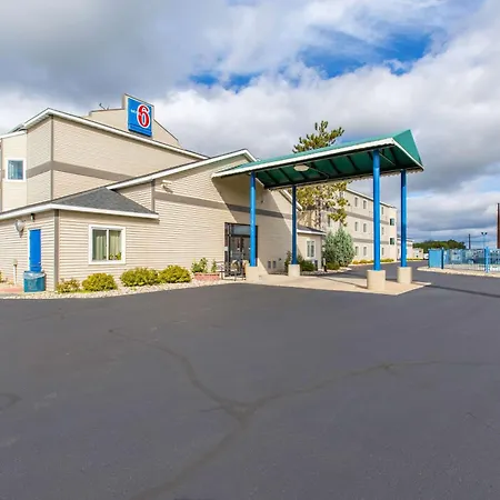 Motel 6-Baraboo, Wi - Lake Delton-Wisconsin Dells-2