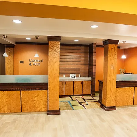 Comfort Inn & Suites Akron South-2