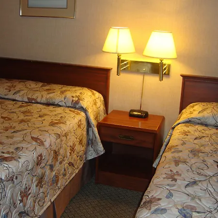 Royal Napanee Inn-3