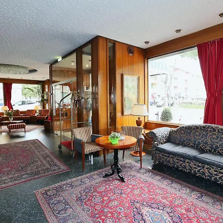 Hotel Royal Palace-3