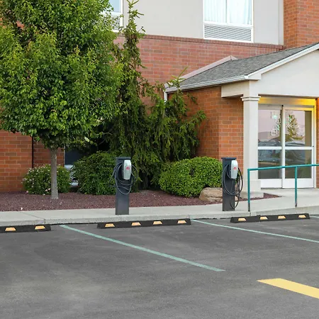 Hilton Garden Inn Spokane Airport-3