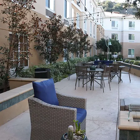 Hilton Garden Inn Calabasas-2