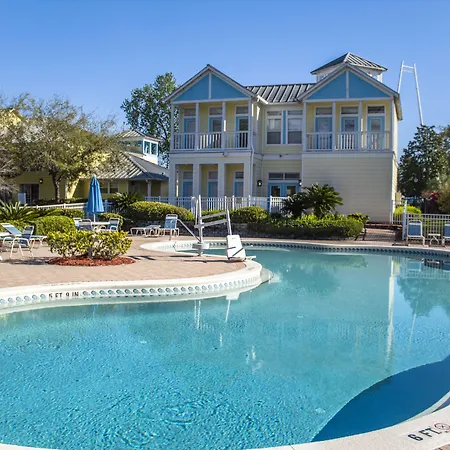 Barefoot'N Resort-2