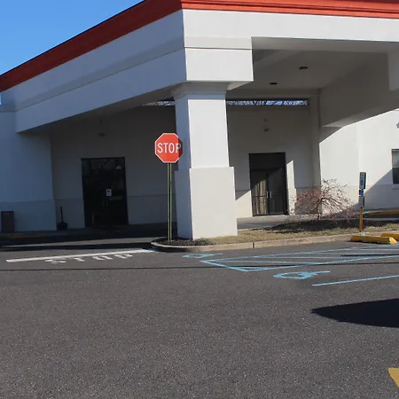 Surestay Hotel By Best Western Bellmawr-2