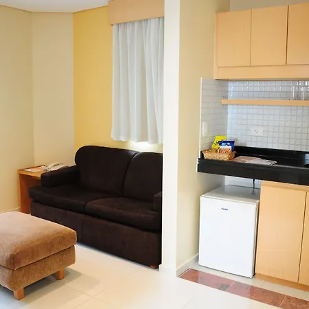 Brasília Santana Gold Flat-3