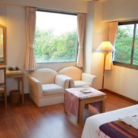 Bossotel Chiang Mai-3