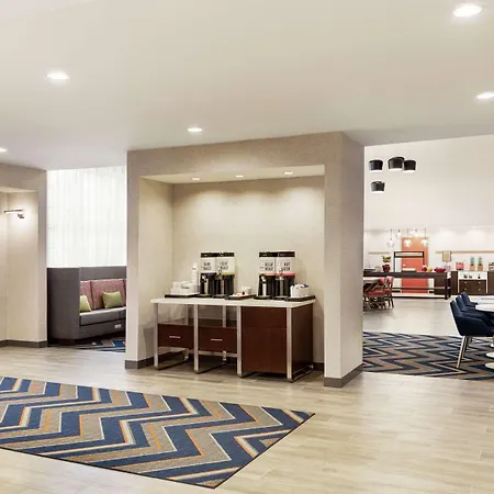 Hampton Inn & Suites Valparaiso-3