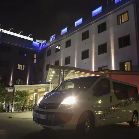 Smart Hotel Holiday-3