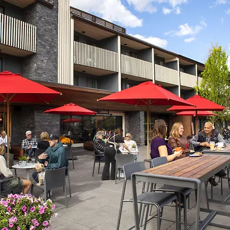 Banff Aspen Lodge-2
