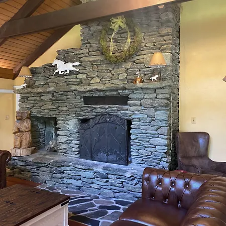 White Horse Lodge-3