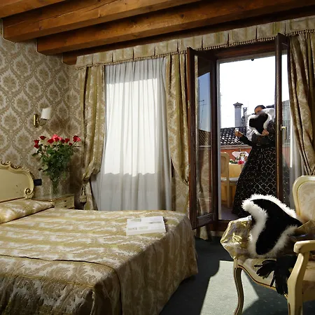 Hotel Gorizia A La Valigia-3