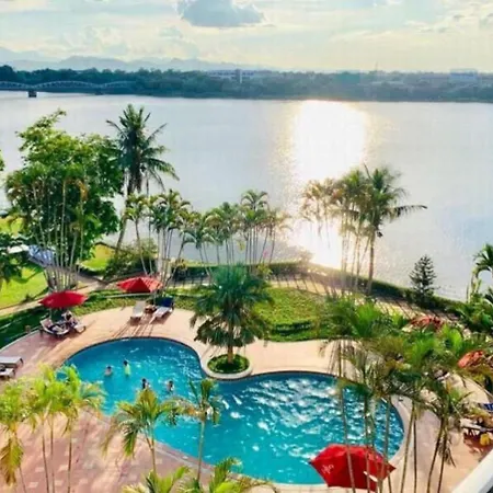 Century Riverside Hotel Hue-2