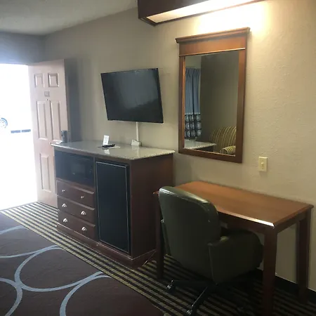 Super 8 Baton Rouge/I-12-2