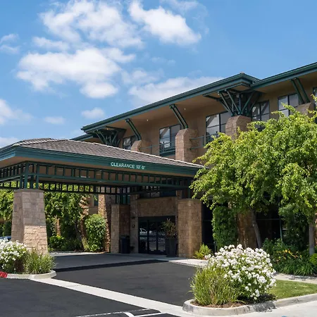 Hampton Inn & Suites Agoura Hills-2