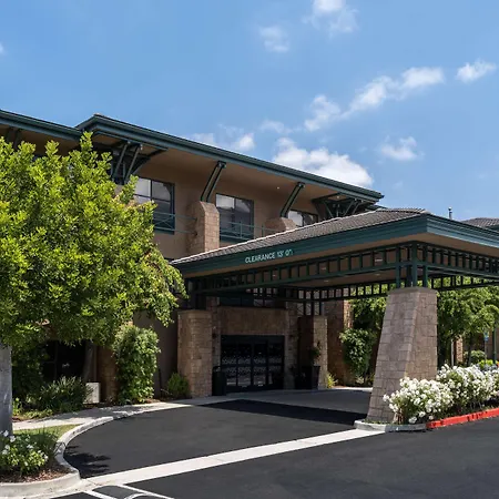 Hampton Inn & Suites Agoura Hills-3