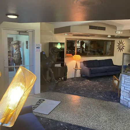 O'Haire Motor Inn-2
