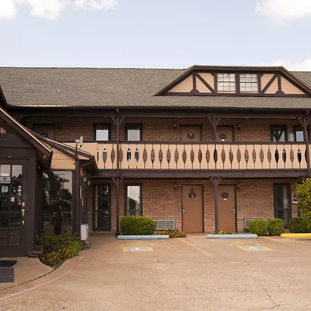 Victorian Inn & Suites-3