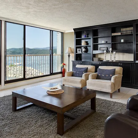 Oceanfront Suites At Cowichan Bay-3