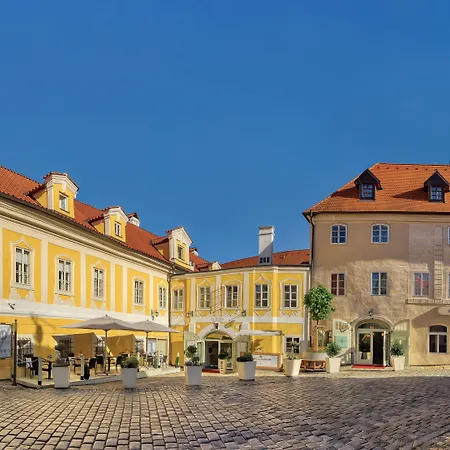 Bellevue Hotel Cesky Krumlov-3