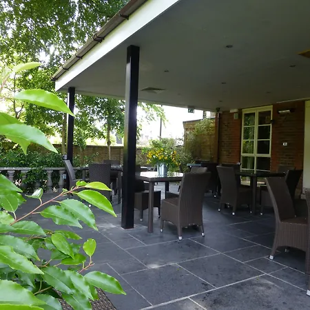 The Riverside House Hotel-2