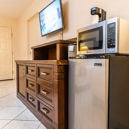 Sevilla Inn Kissimmee- Near Disney-2