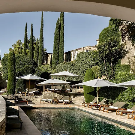 Hotel Crillon Le Brave-3