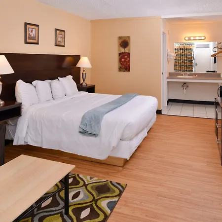 Red Carpet Inn Battleboro-3