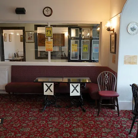 Fox & Hounds Hotel-2