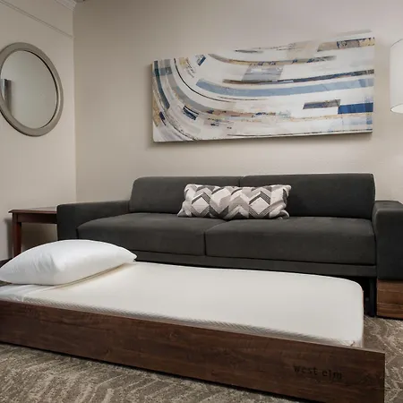 Springhill Suites Dallas Addison/Quorum Drive-2