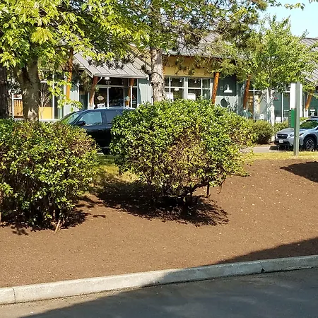 Quality Inn & Suites Bainbridge Island-3