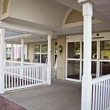 Country Inn & Suites By Radisson, Frackville-3