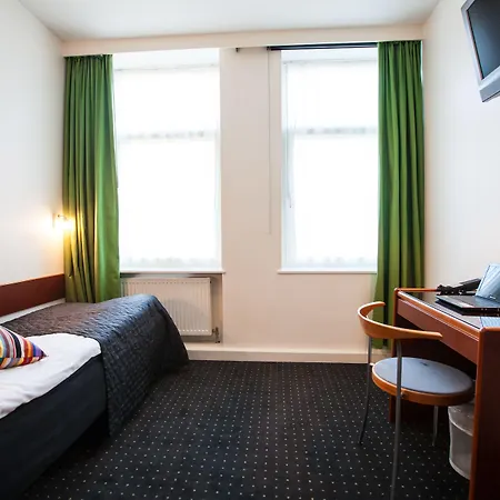 Go Hotel Ansgar-3
