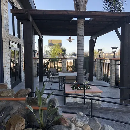 Country Inn & Suites By Radisson, Bakersfield, Ca-2