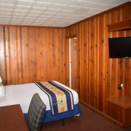 Hancock Motel-2